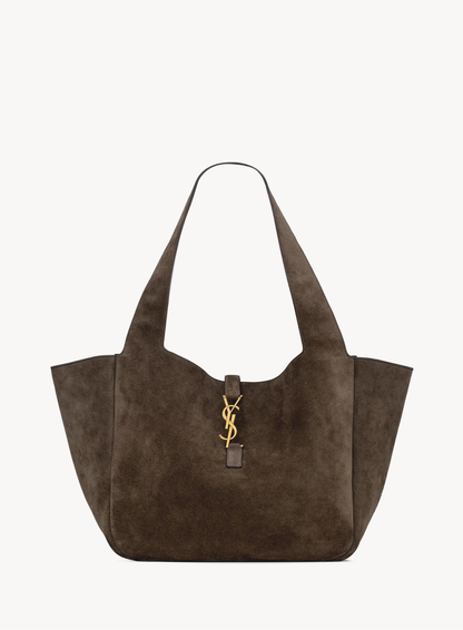 LE 5 À 7 BEA IN SUEDE